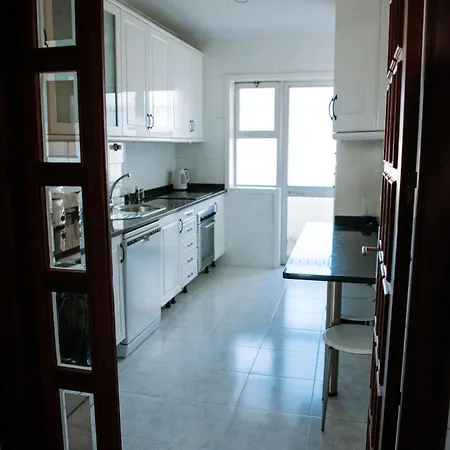 T3 Vista Mar - Anzol * ヴィラ・ド・コンデ