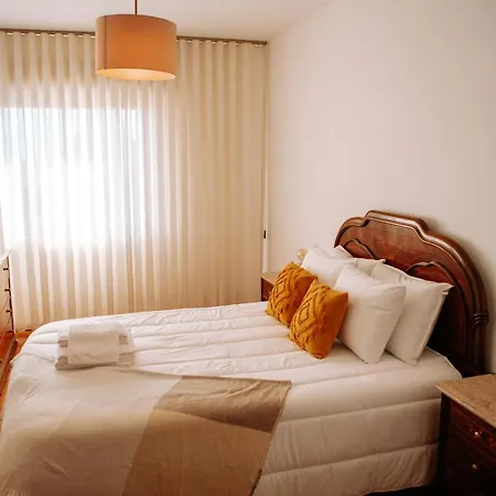 T3 Vista Mar - Anzol 公寓